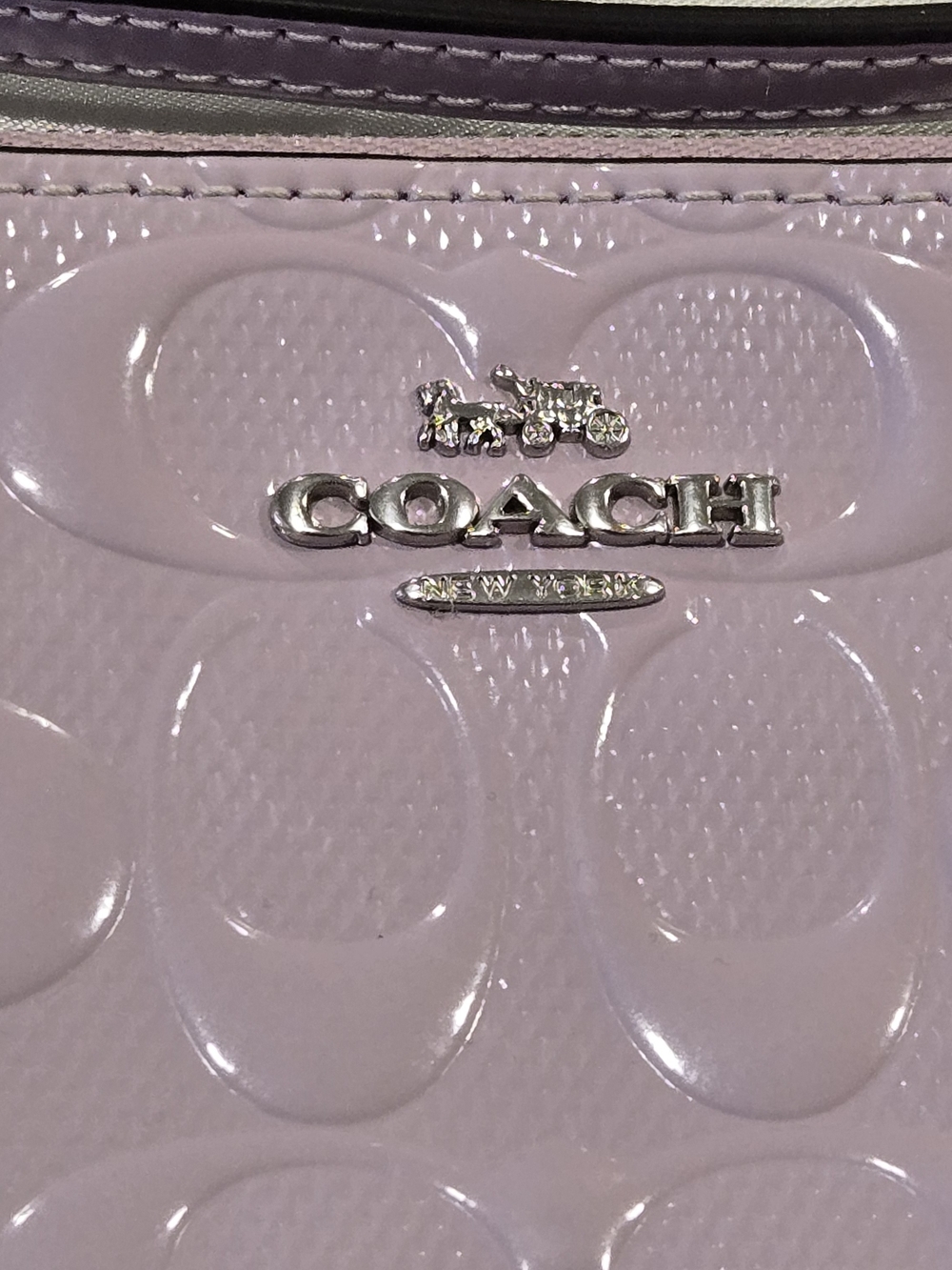 Coach Lavender Patent Leather Wristlet with Charm EUC - Picture 3 of 12